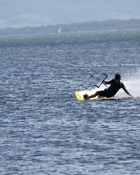 Kitesurfing