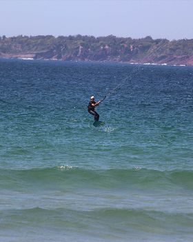Kitesurfing