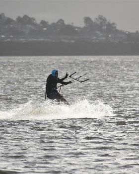 Kitesurfing