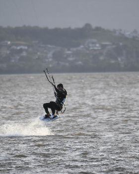 Kitesurfing