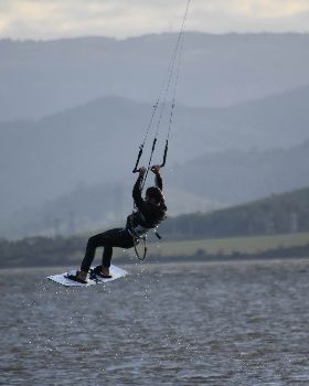 Kitesurfing
