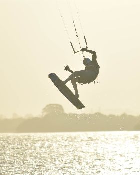Kitesurfing