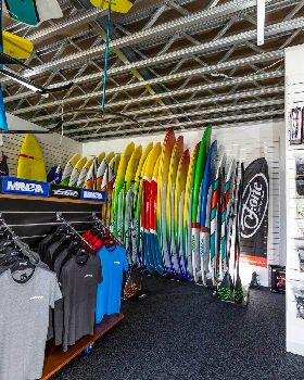 F-one and Manera Australia have opened they showroom and training facility here in Australia!