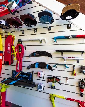F-one and Manera Australia have opened they showroom and training facility here in Australia!