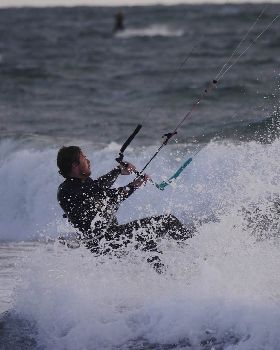 Cottesloe Kiting