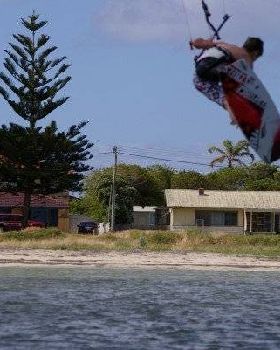 bradley melville pushing it on the new flexifoil fusion 2