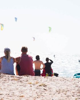 Kitesurfing