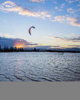 Kite surfing in Windang2