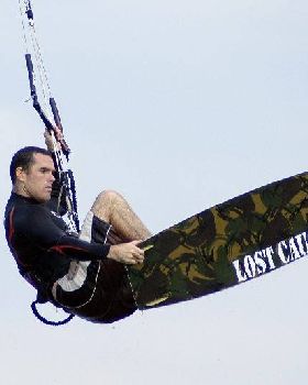 Kitesurfing the sandbar at Safety Bay
