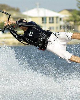 Kitesurfing the sandbar at Safety Bay