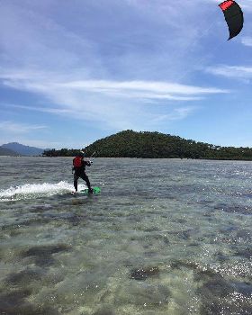 Kitesurfing