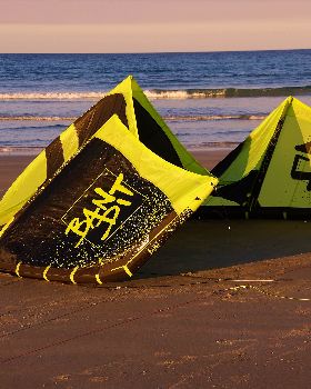 17m Light winds 8-10kts