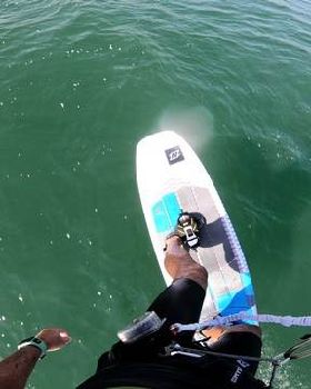 Kitesurfing
