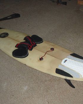Kitesurfing