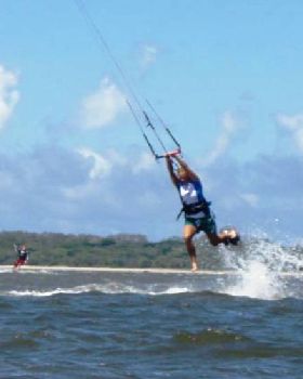 Ang,Jase at Shearwater, just stretchin