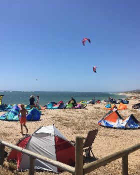 Kitesurfing