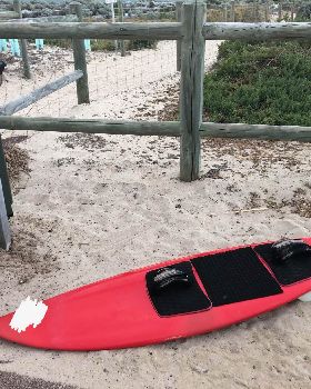 Kitesurfing