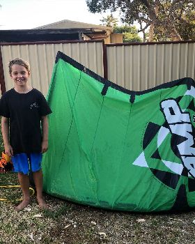 Kitesurfing