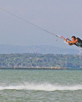 Kitesurfing Indonesia