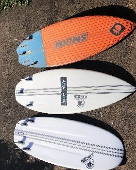 Kitesurfing