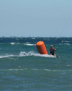 Kite X - Neil rounding the buoy in Bay 2