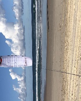 Kitesurfing