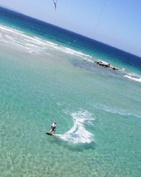 Kitesurfing