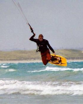 Kitesurfing