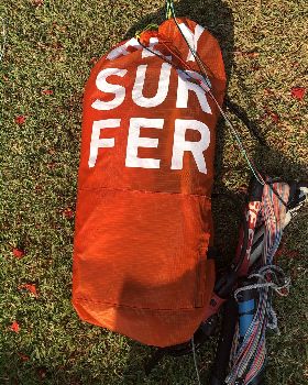Kitesurfing