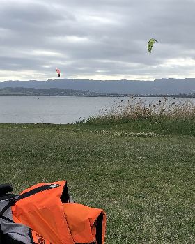 Kitesurfing