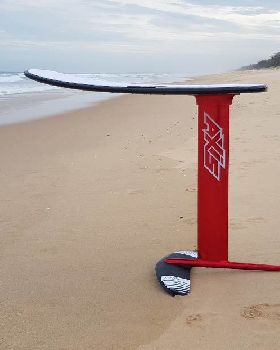 Kitesurfing