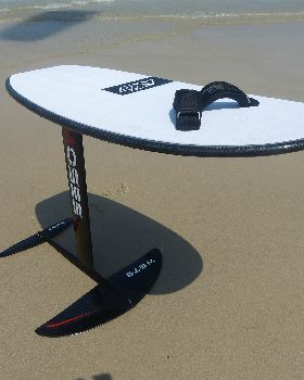Axis 110cm and Moses 679