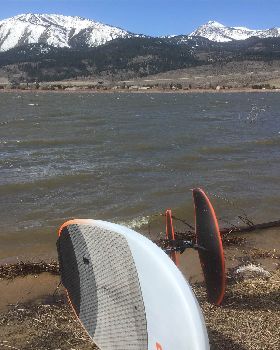 Kitesurfing
