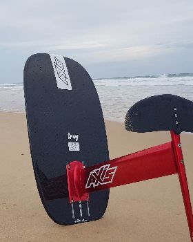 Kitesurfing