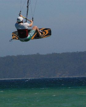 Kitesurfing