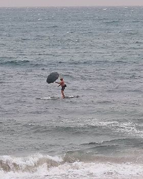 Kitesurfing