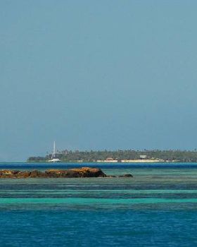 Tavarua Island , Fiji