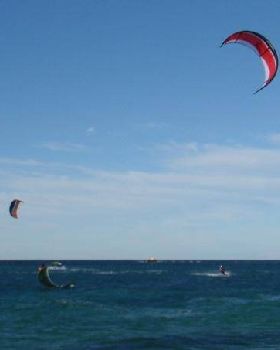 A day at Rotto in NE wind