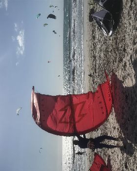 Kitesurfing