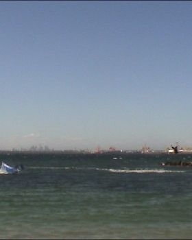 Kitesurfing