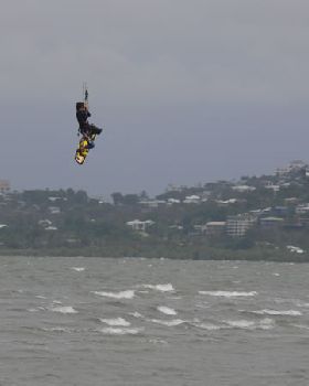 grom