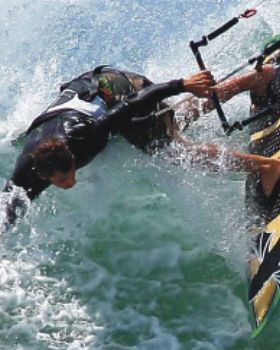 Kitesurfing