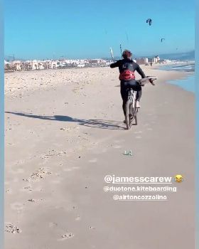 Kitesurfing