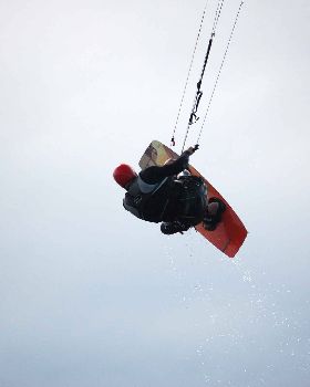 Big Col  on 8.5m Flexi 30-35 knots