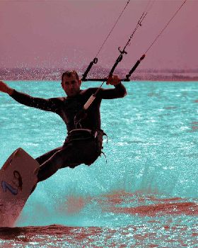 Pete - Big Friday gusty 30knots  7m Best