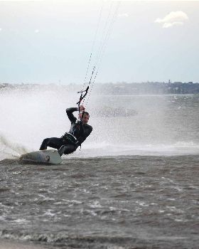 Pete - Big Friday gusty 30knots  7m Best