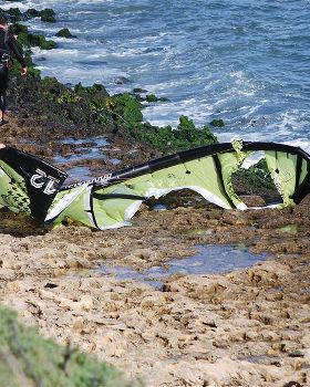 trashed kite at Cott
