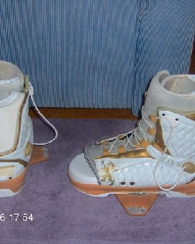 escalade bindings