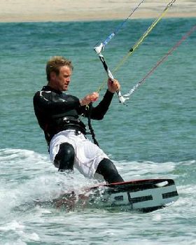 Caloundra. kiteaction demo day
