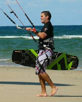 Caloundra. kiteaction demo day